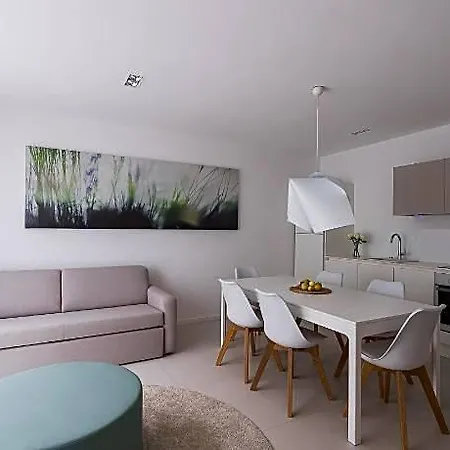 Oliverlux 4* Тихань